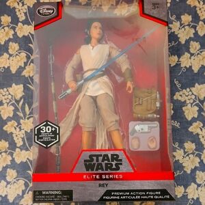 Star Wars Elite Series Rey Action Figure Disney Store Exclusive